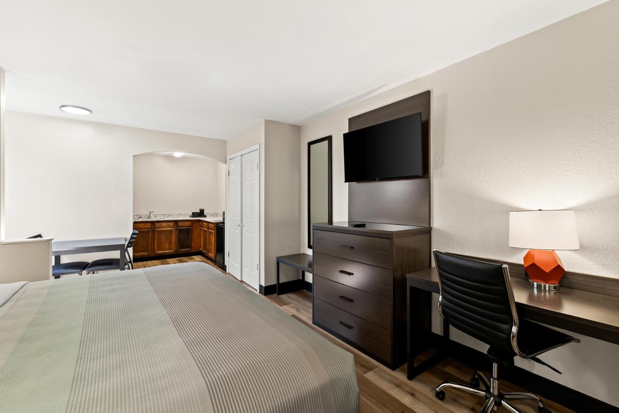 Quality Inn & Suites Dumas Екстериор снимка