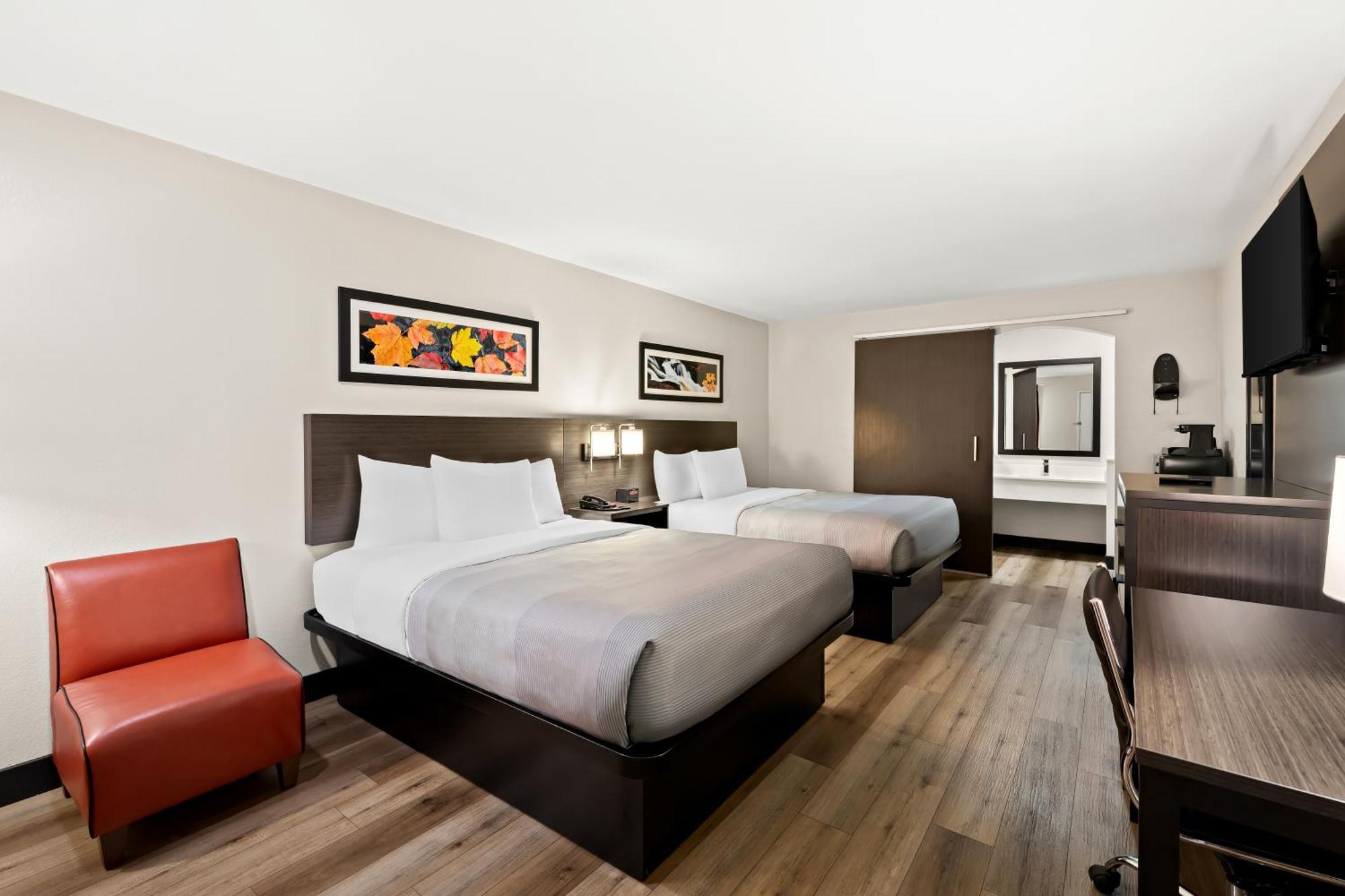 Quality Inn & Suites Dumas Екстериор снимка