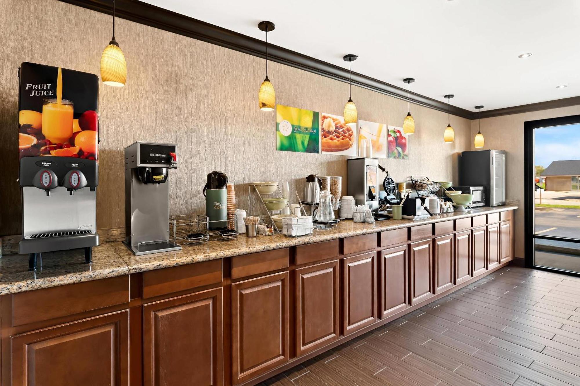 Quality Inn & Suites Dumas Екстериор снимка