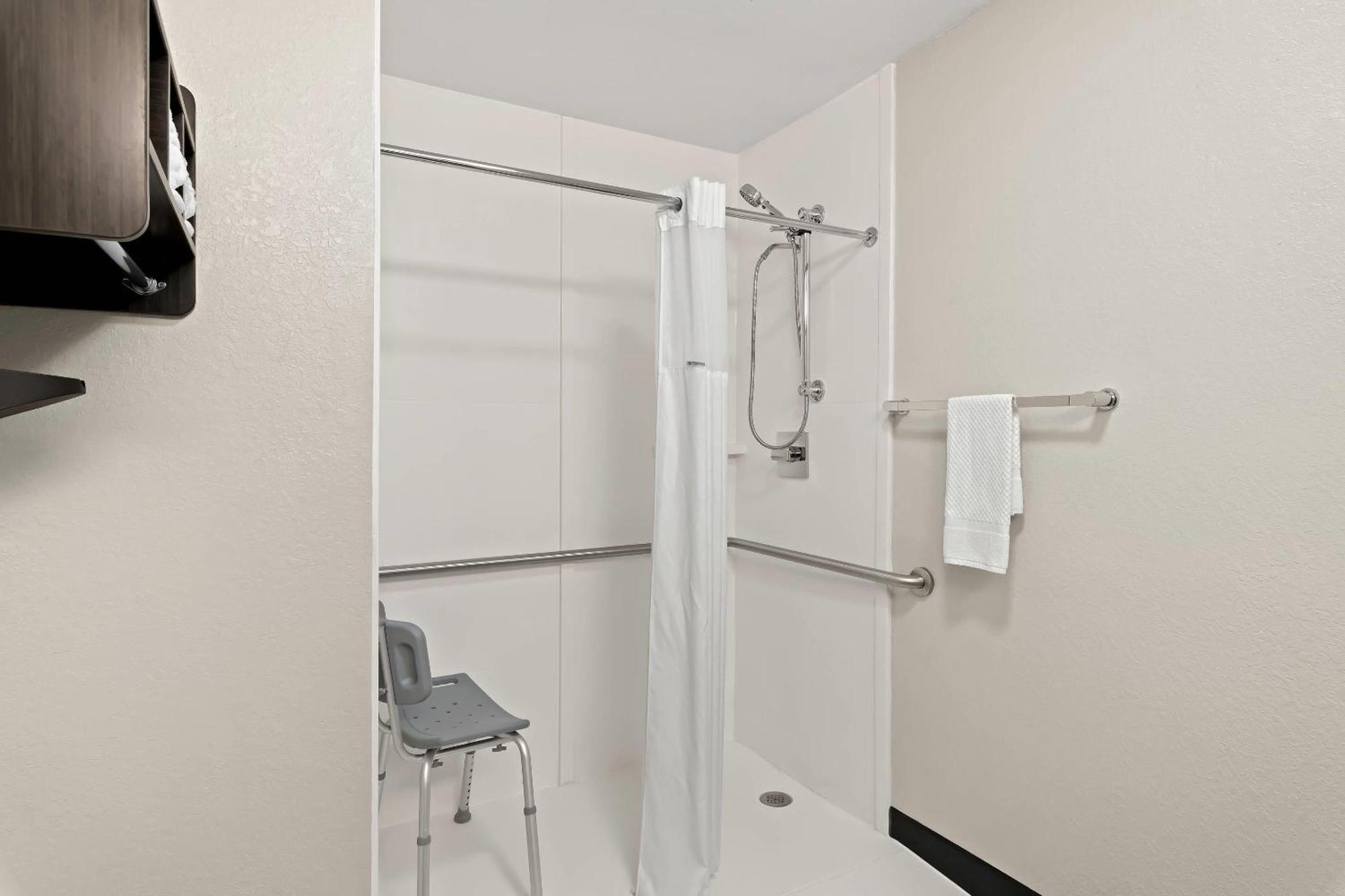 Quality Inn & Suites Dumas Екстериор снимка