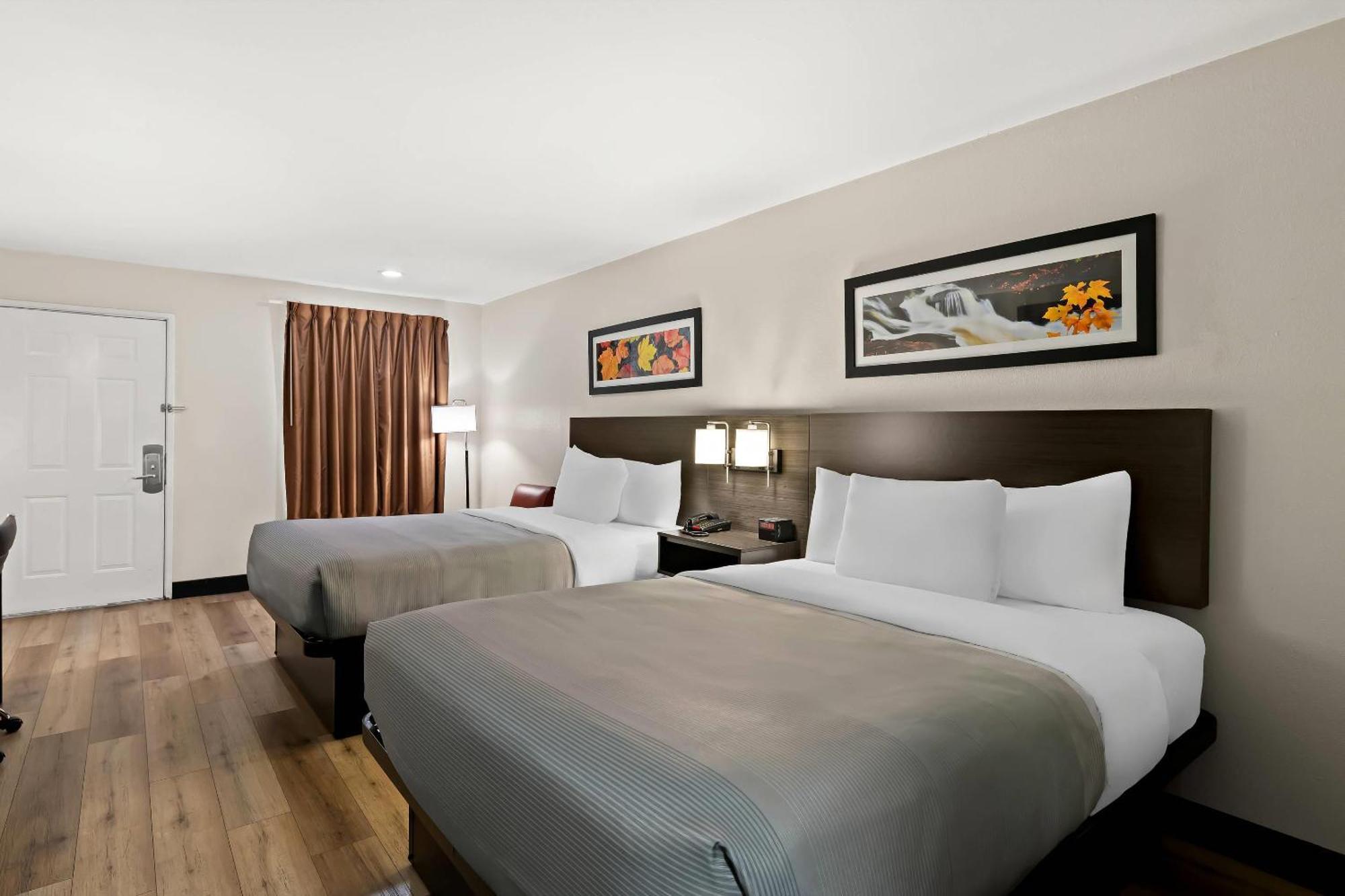 Quality Inn & Suites Dumas Екстериор снимка